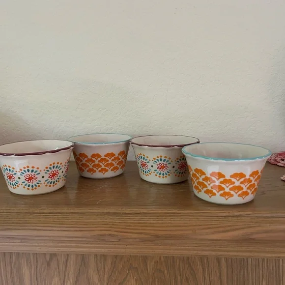 The Pioneer Woman Floral Ceramic Ramekins. Set of 4 - Picture 2 of 3